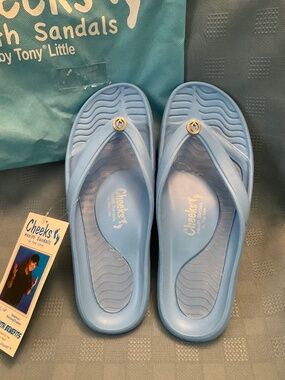 Cheeks Health Flip Flops Blue Women’s Sz 11 w/tag & bag